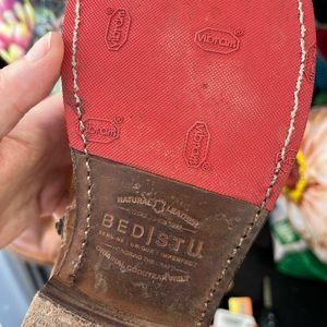 Bedstu tall lace up boots